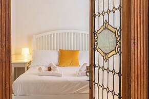 Rental in Rome Frattina Atmosphere Apartment