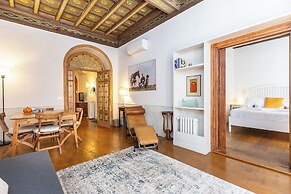 Rental in Rome Frattina Atmosphere Apartment