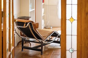 Rental in Rome Frattina Atmosphere Apartment