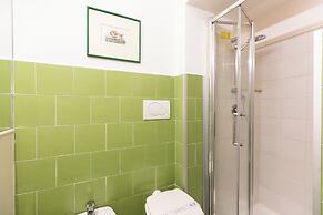 Rental in Rome Frattina Atmosphere Apartment