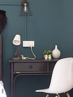 A Comfy & Stylish Studio in Empire Damansara