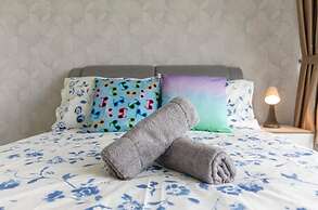 Chic 2BR Dpristine, Legoland Free Parking