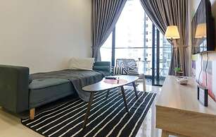 A Lovely 2BR D'pristine Suite Near Legoland