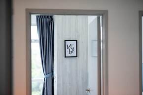 Bright & Modern 3BR Suite, Free Parking