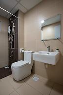 Bright & Modern 3BR Suite, Free Parking