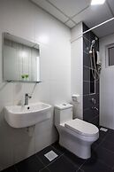 Bright & Modern 3BR Suite, Free Parking