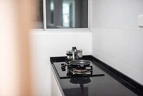 Bright & Modern 3BR Suite, Free Parking