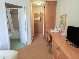 Jubilee First-floor Single Bedroom