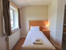 Jubilee First-floor Single Bedroom