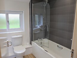 Jubilee Two Bedroom House Pet Free