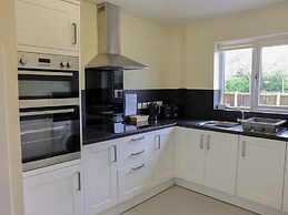 Jubilee Two Bedroom House Pet Free