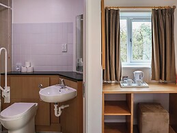 Jubilee First-floor Double Bedroom
