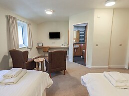 Jubilee First-floor Twin Bedroom