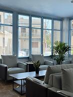 Avra Hotel