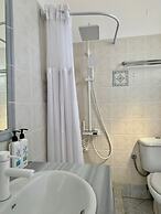 Avra Hotel