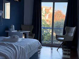 Avra Hotel
