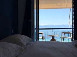 Avra Hotel