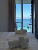 Avra Hotel