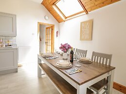 Cyffdy Cottage - Tegid