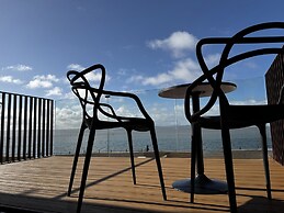 Mostyn View