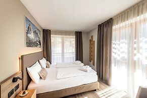 Chalet Aster