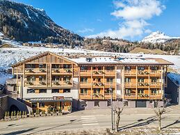 Chalet Aster