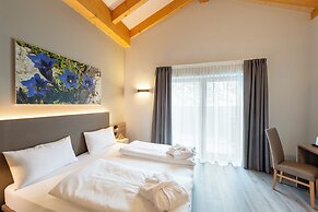 Chalet Aster