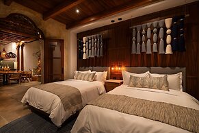 Singular Signature Residences