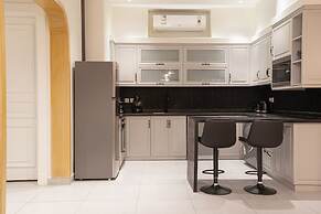 Two Bedroom Colorful & Exotic Flat in Alrabie