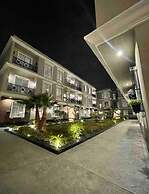 Two Bedroom Stylish & Relaxing Flat in Al-rabie