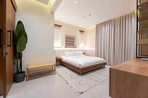 Luxury Apartment in Alwadi