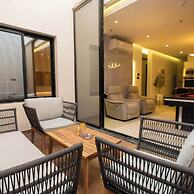 Executive & Secluded 2-bedroom Apartment in Alnada