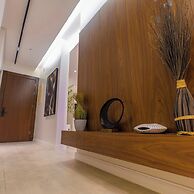 Executive & Secluded 2-bedroom Apartment in Alnada