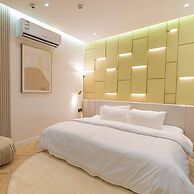 Executive & Secluded 2-bedroom Apartment in Alnada