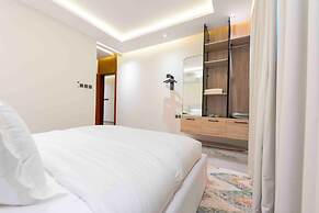 Trendy Apartment in Alwadi Vl