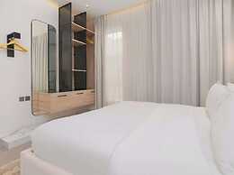 Luxurious 2-br Flat With Relaxation Space lll
