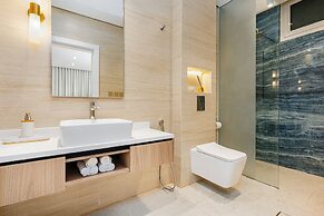Luxurious 2-br Flat Almughrizat