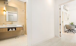 Luxurious 2-br Flat Almughrizat