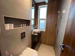 Cozy and Calm Flat in Alwadi Xlll