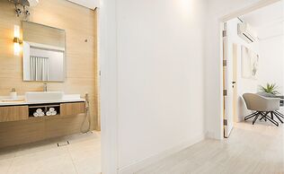Stylish and Cozy Flat in Almughrizat
