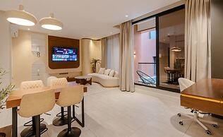 Two Bedroom Luxury Flat in Al-narjis
