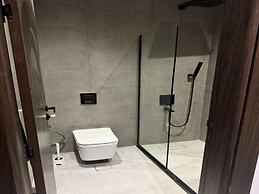 Elegant and Unique Studio in Almedinah