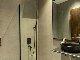 Elegant and Unique Studio in Almedinah