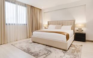 Modern Elegance & Comfort in Al Narjis With Wifi