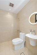 Stylish& Modern Apartment in Alwadi