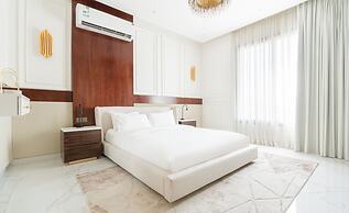 Luxurious 2-bedroom Flat With Relaxation Space
