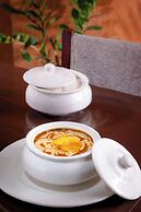 U by Z Hotels, Richmond Circle