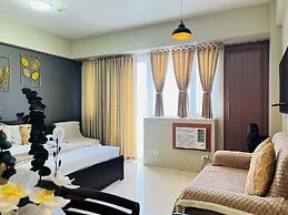 One Palm Tree Villas