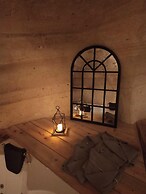 Deep Cave House
