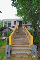Mount Retreat